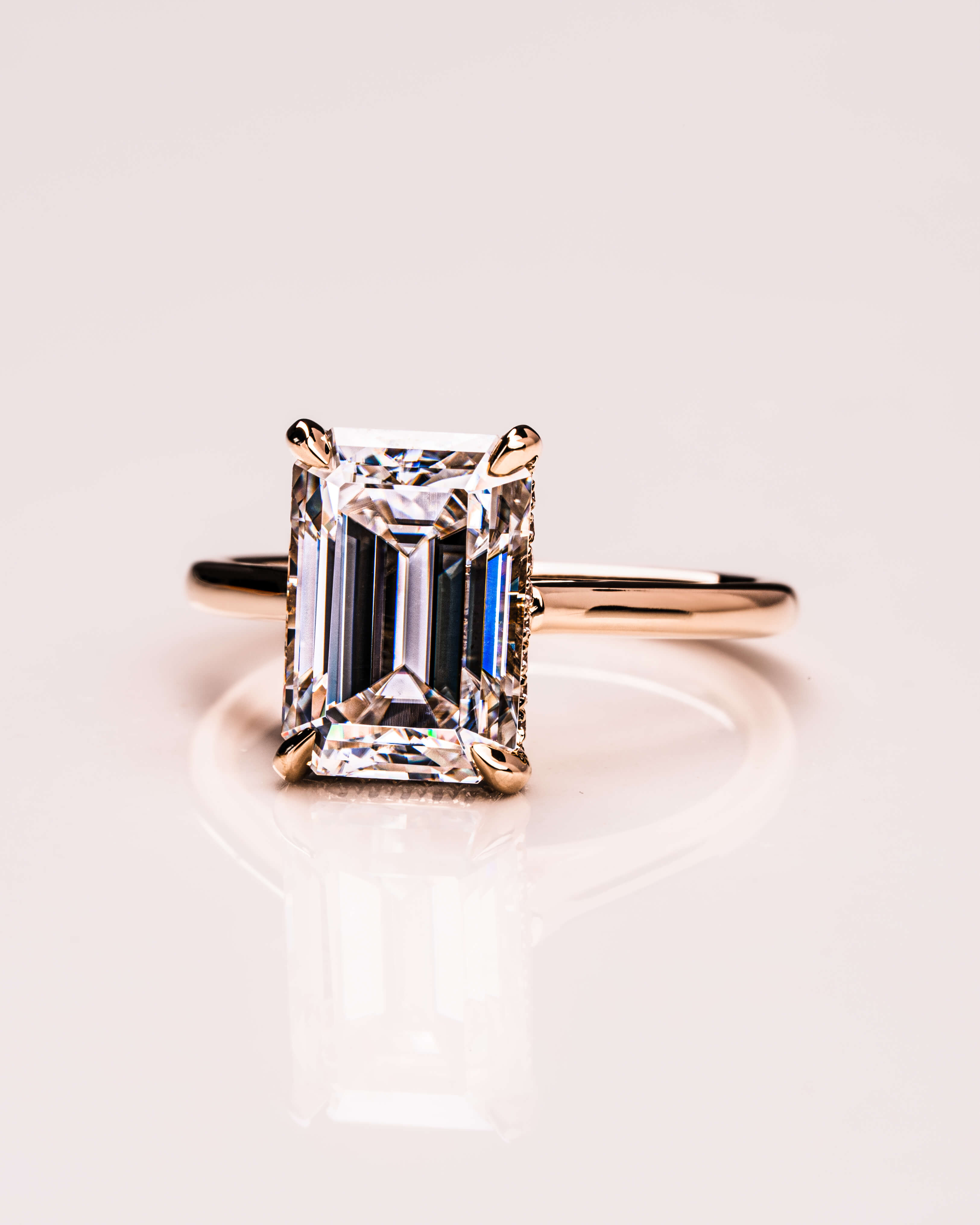 Caroline Emerald Ring in Gold
