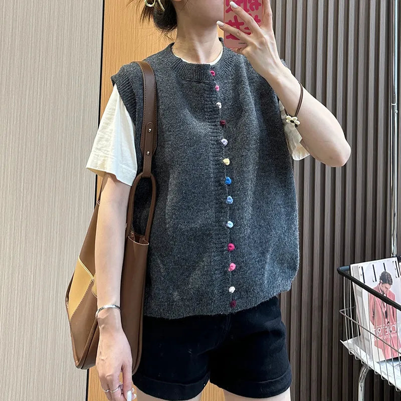 THE MARIBEL | COLOR-BUTTON KNIT VEST