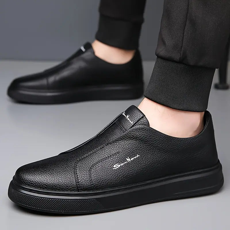 Dacen The Sleek Comfort Sneaker