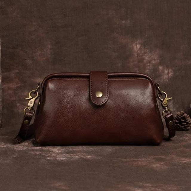 Alyssa Timeless Charm | Unique Handbag