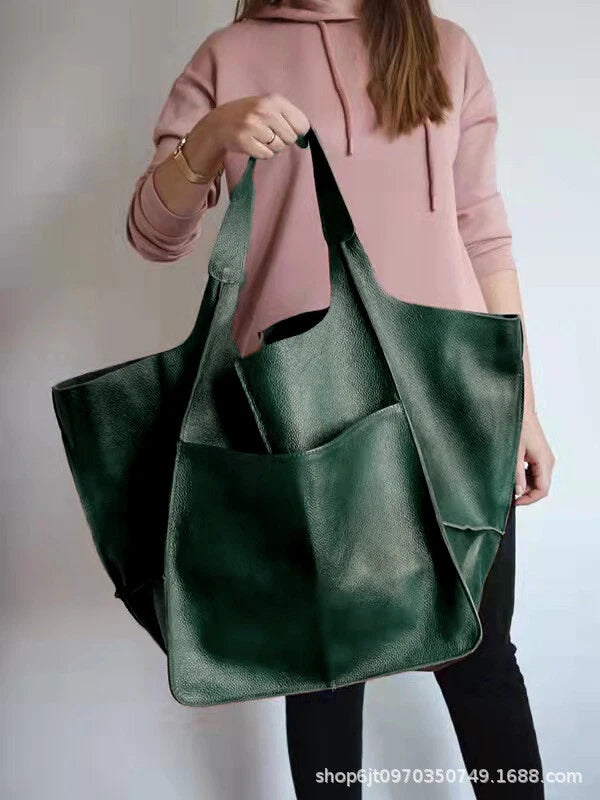 Laura’s Timeless Allure | Vintage Bag