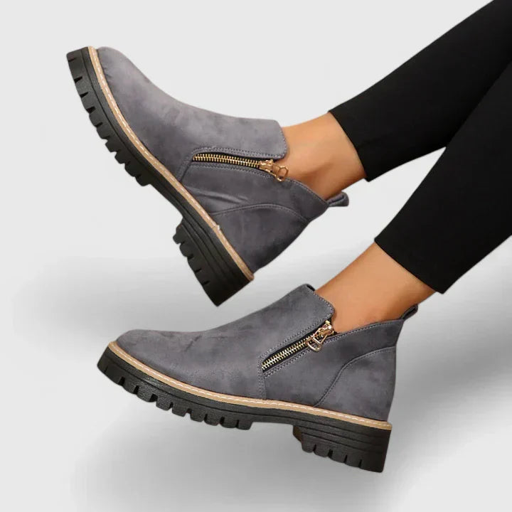 Thalyanna | Comfort Boots