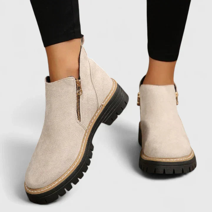 Thalyanna | Comfort Boots