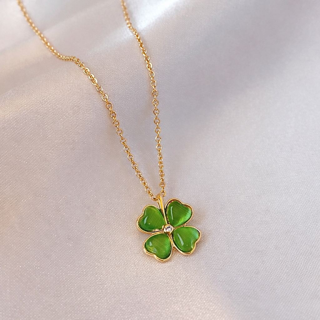 Lucky Green Clover Necklace
