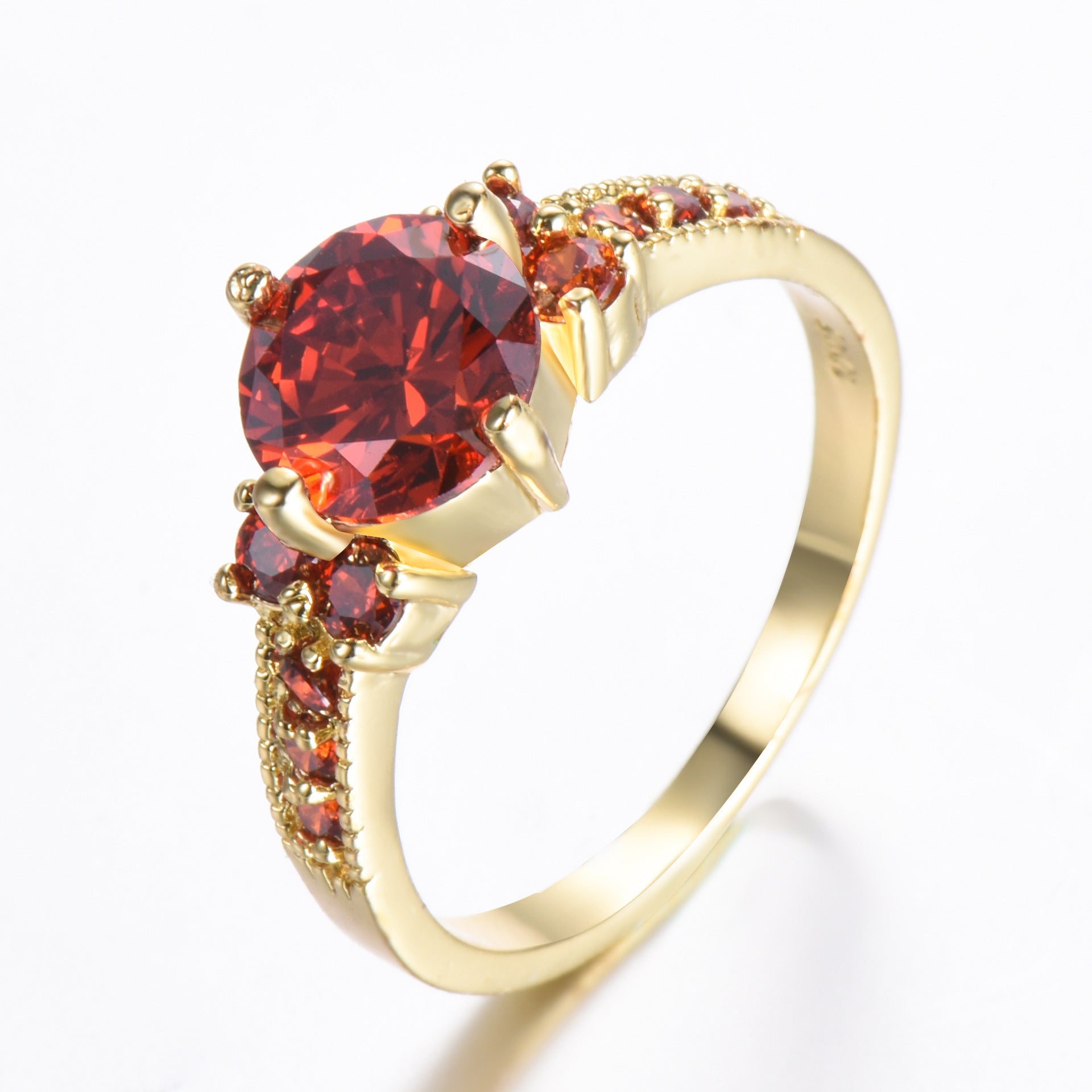 Clara – Gold Statement Ring
