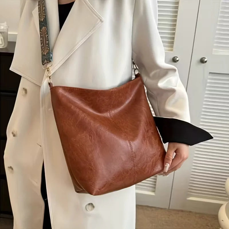 Talia’s Chic Wanderer | Pattern-Strap Shoulder Bag
