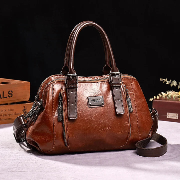 Silke’s Luxe Statement | Timeless Bag