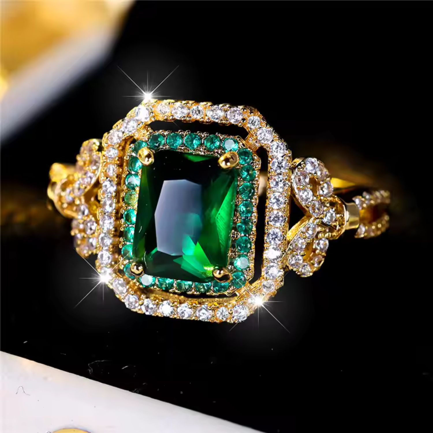 Elowira Starwynne Ring
