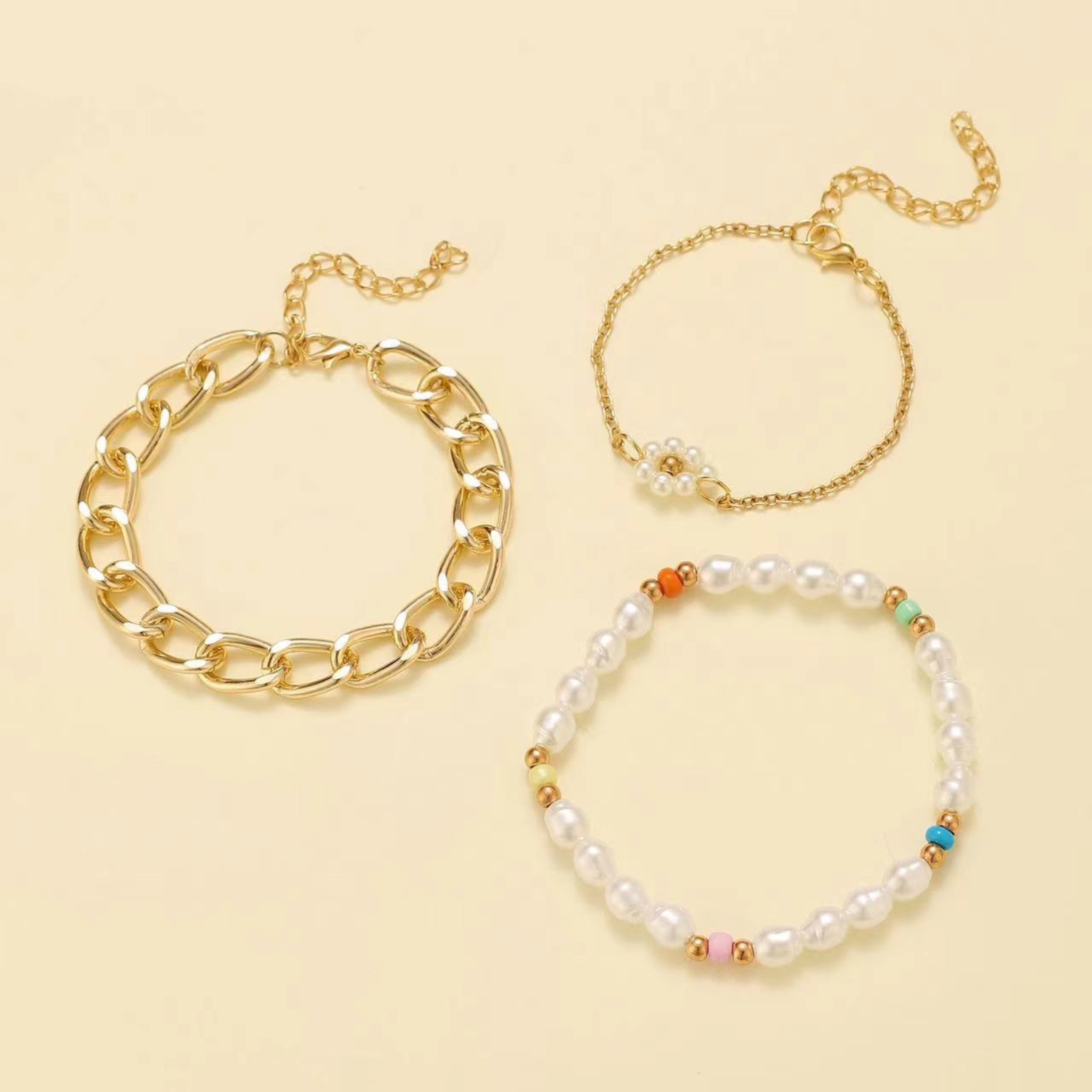 Daisy Pearl Bracelet