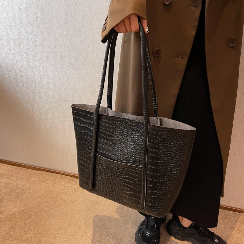 Betina - Croc Shoulder Leather Bag