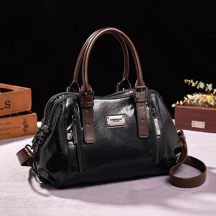 Silke’s Luxe Statement | Timeless Bag