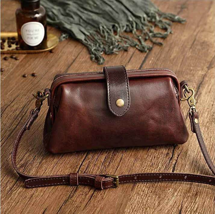Alyssa Timeless Charm | Unique Handbag