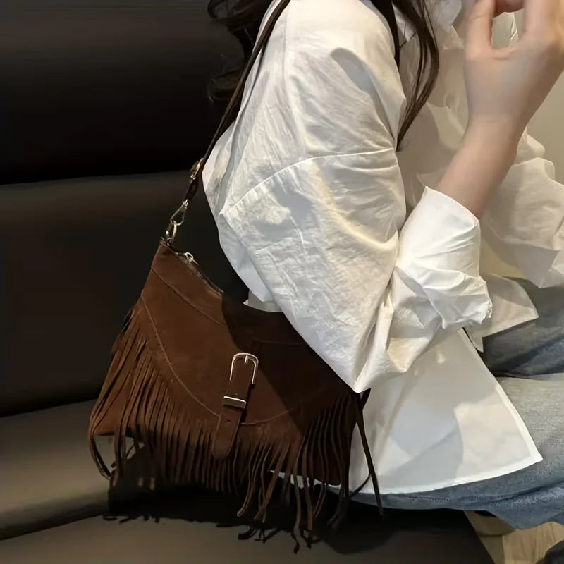 Aubrey’s Rustic Elegance | Suede Fringe Bag