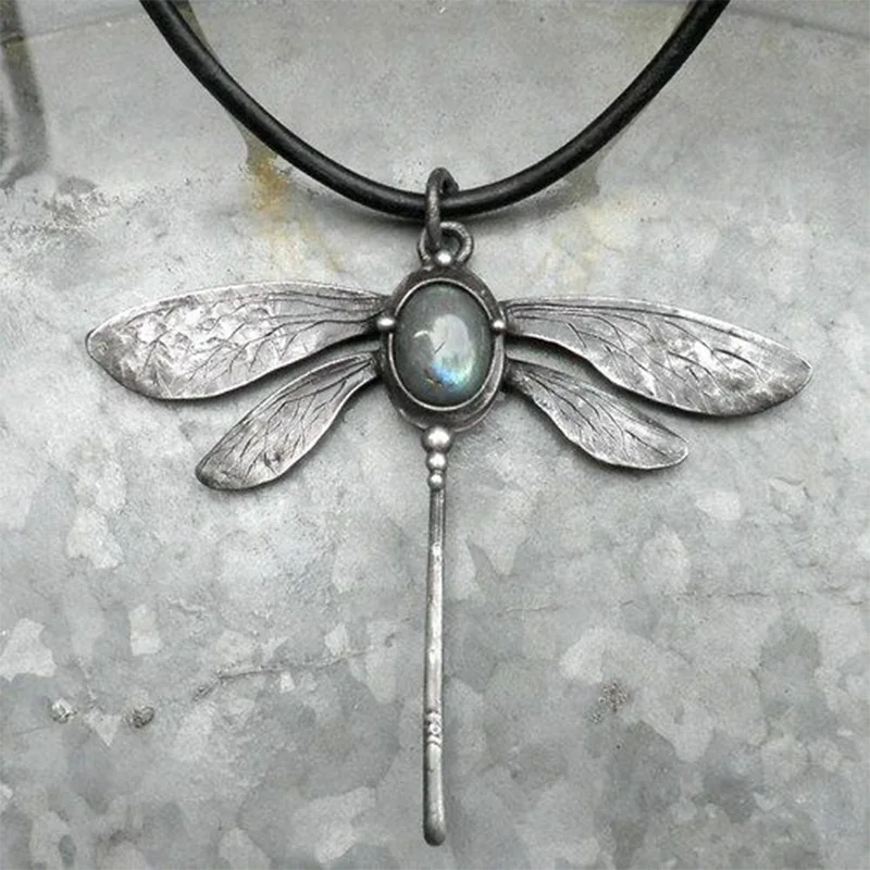 Elegant Dragonfly Necklace